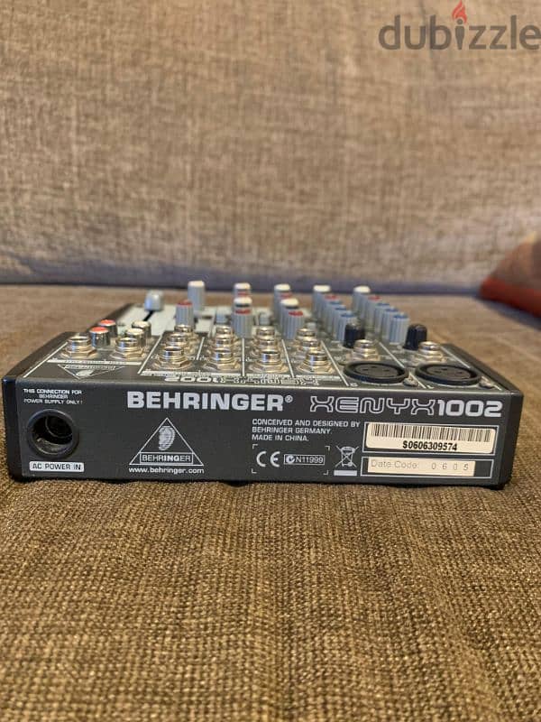 behringer mixer 2