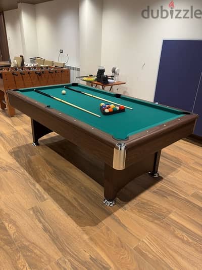 Pool table 7.2 feet