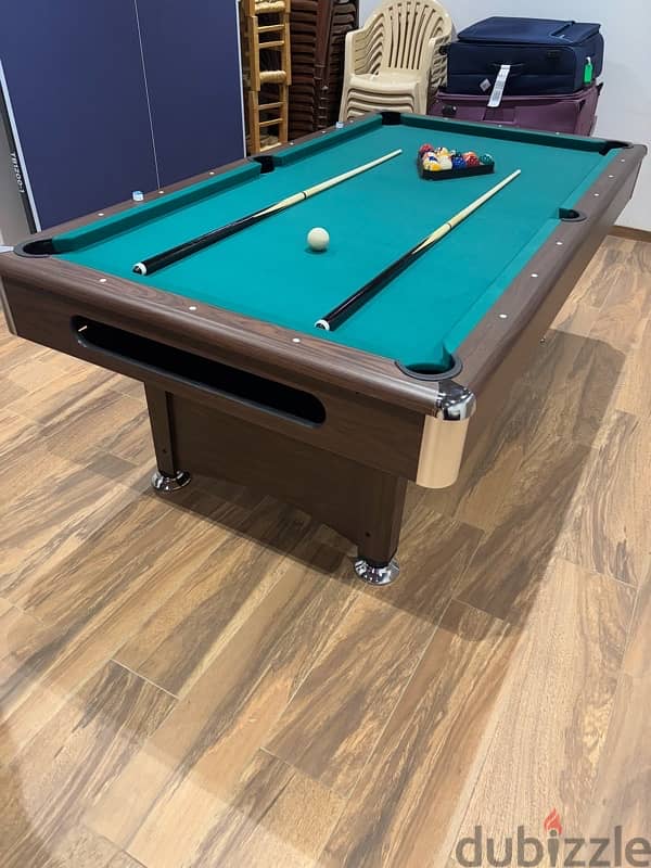 Pool table 7.2 feet 1