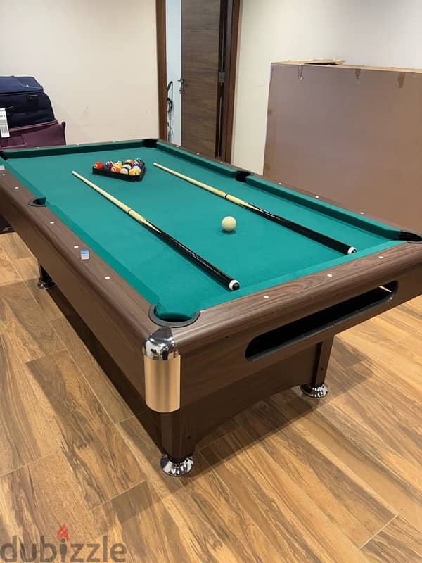 Pool table 7.2 feet 3