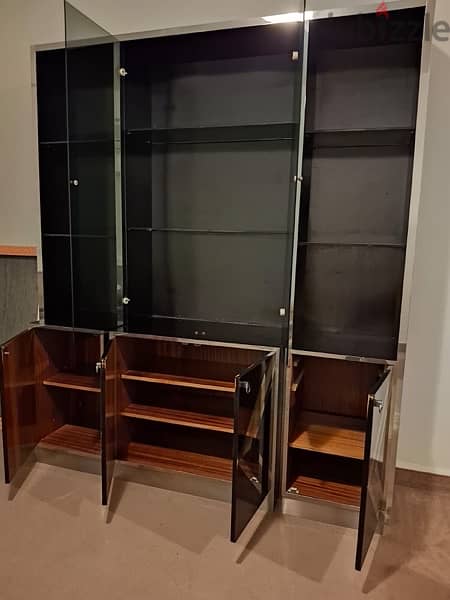 Brown TV unit and bar with light/black dresser vitrine 4