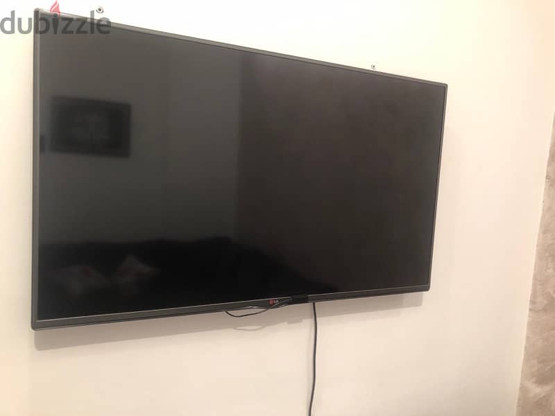 used LG TV 0