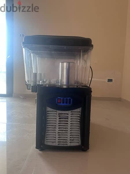 Juice dispenser 3