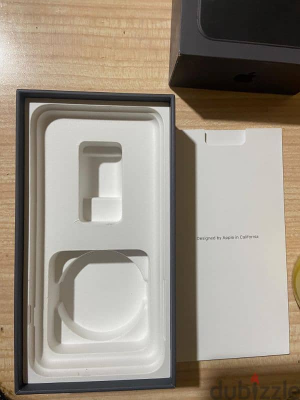 iphone 8 plus box 1