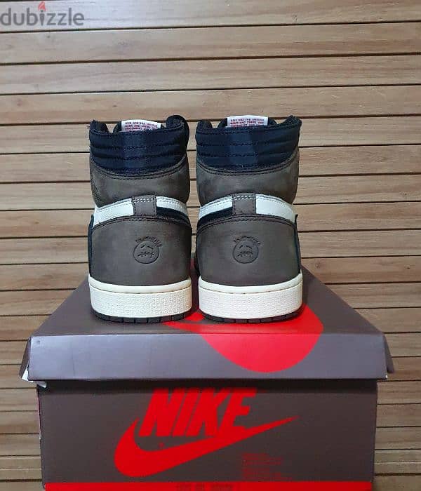 Jordan 1 Retro High OG SP "Travis Scott" Mocha 2