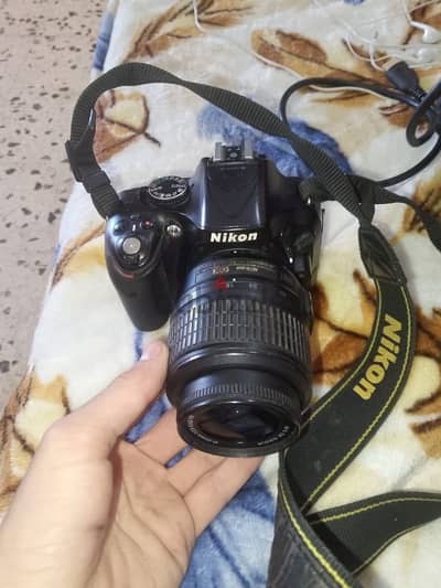 camera Nikon most3mle shbeh jdede ndefe kter ma3 kel 8rada