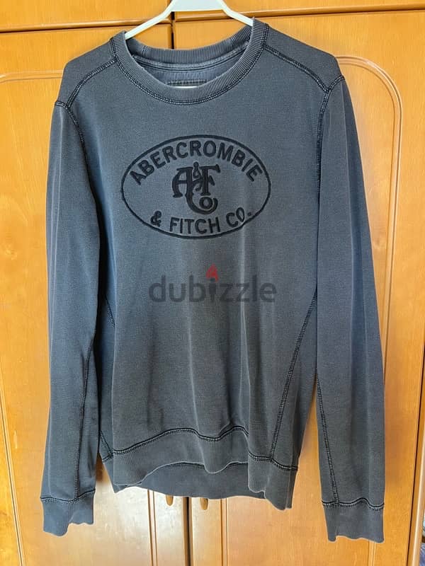 ABERCROMBIE & FITCH SWEATER 0