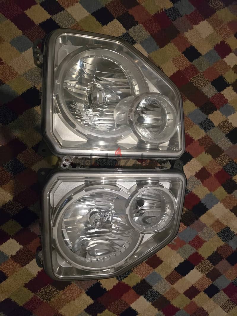 Jeep liberty 2008 - 2012 Headlights 1