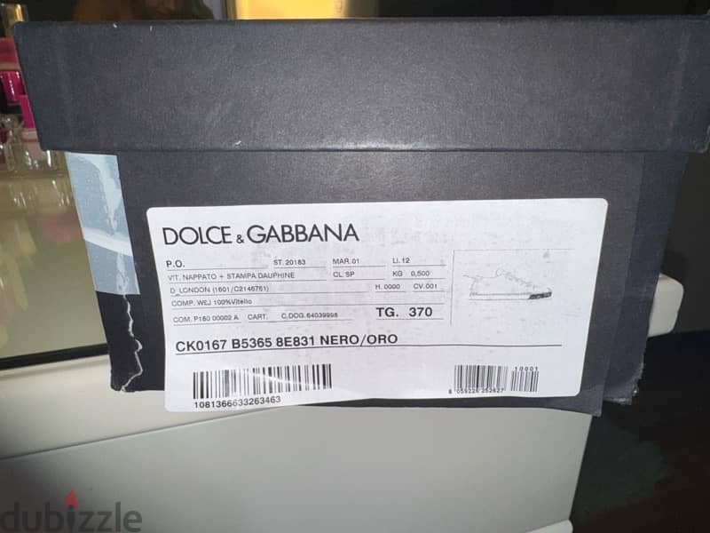 Dolce & Gabbana white and gold sneakers 1