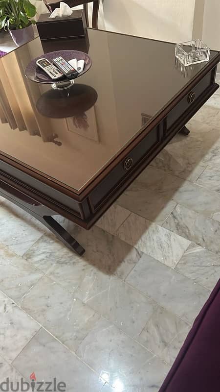 table in good condition for sale 2