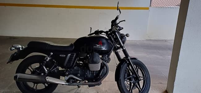 Moto guzzi V7 Stone