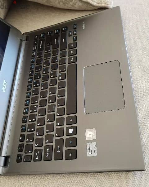 Used Like New Original Not refurbished Core i5 1