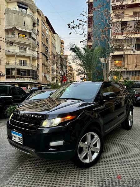 evoque black/black 4cylinder 4x4 2012 cleancarfax! 0