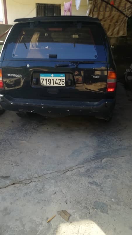 Nissan Pathfinder 1997 0