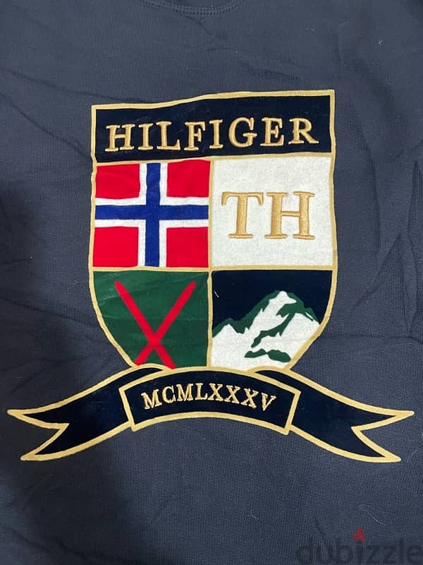 Tommy Hilfiger 4