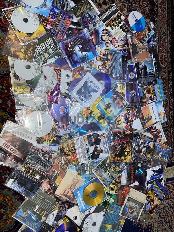 60 classic music cd and 70+ movies cd سديات موسيقى و أفلام 1