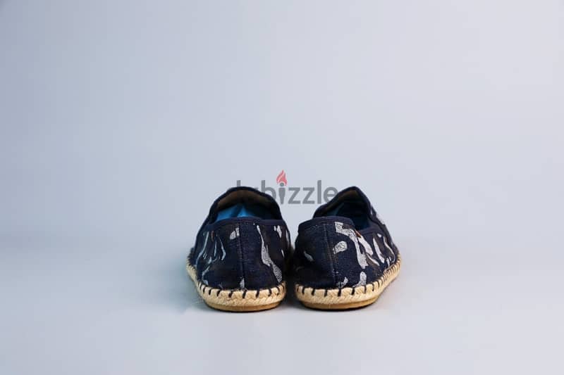 VERBENAS Canvas Blue Shoes. (44) 3