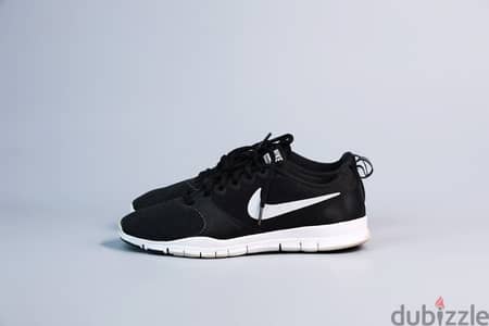 NIKE Flex Essential Black Running Shoes. (40)