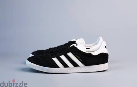 ADIDAS “Gazelle” Black & White Sneakers. (45)