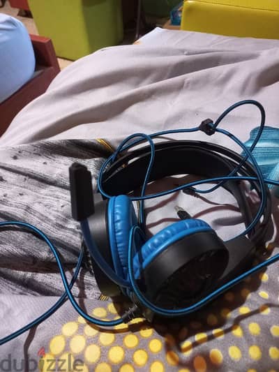 used headphones for sale