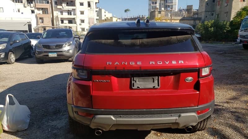 Land Rover Evoque 2016 Red Color 0