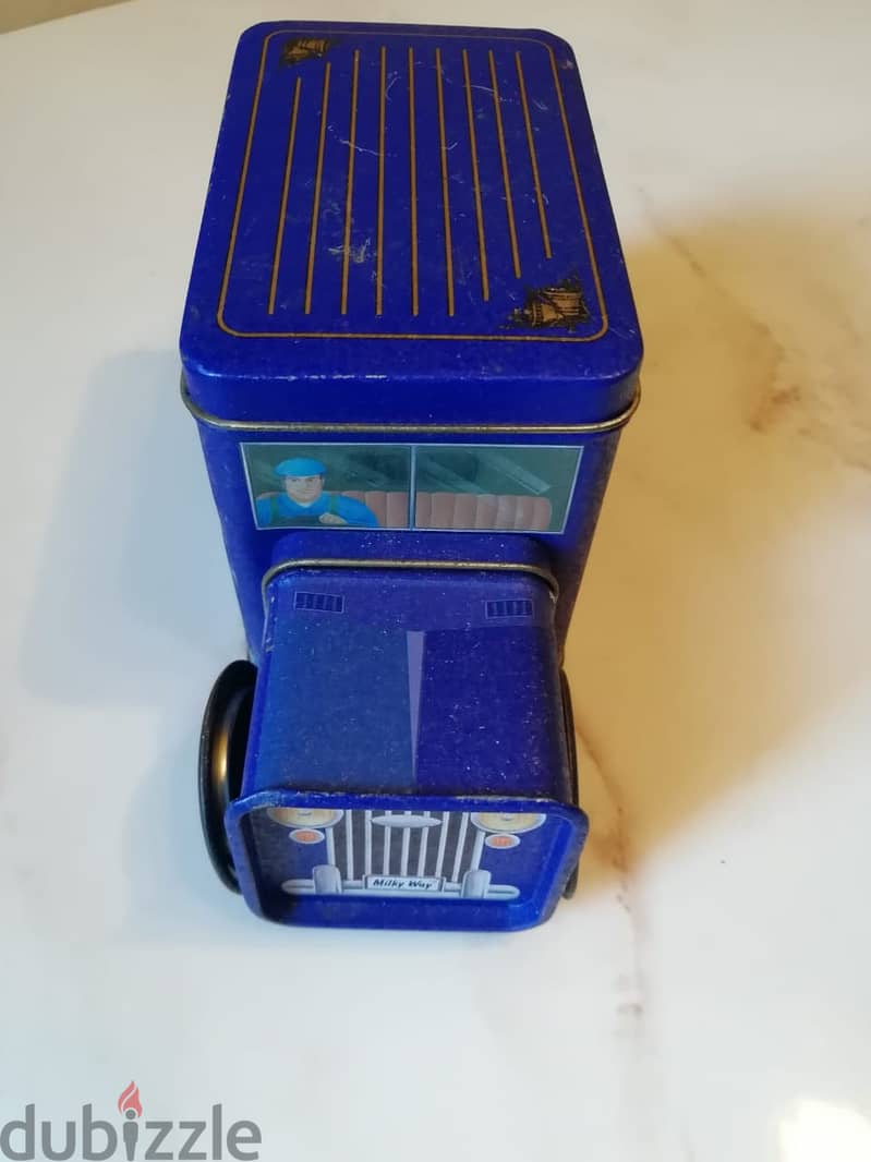 Vintage tin Milky Way chocolate truck 2