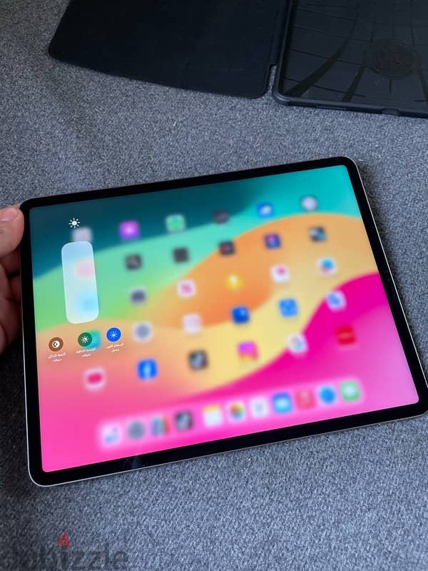 ipad pro 12.9 inch M2 2