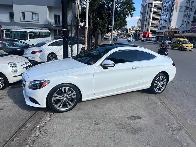 Mercedes-Benz C300 Coupé 4matic 0