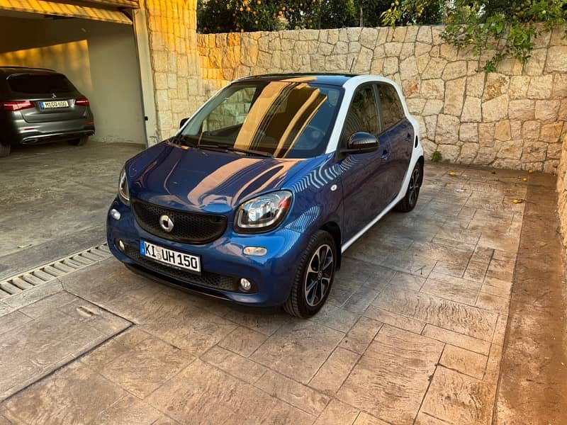 Smart forfour Turbo German no damaged! FREE Registration! 2016 0