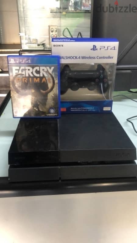 ps4 500gb with controller and cd 0