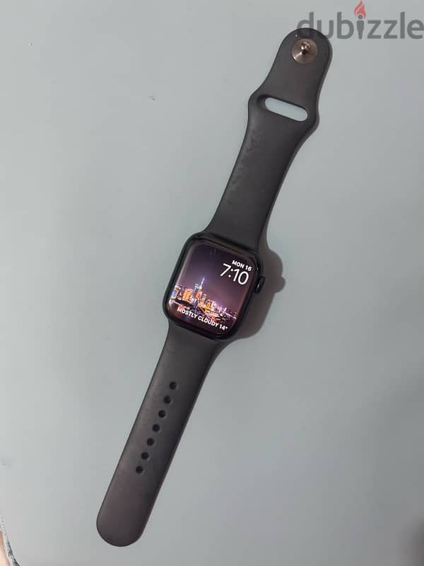 Apple Watch 7 Nike 0