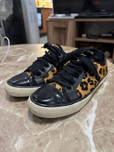 tory burch leopard original shoes