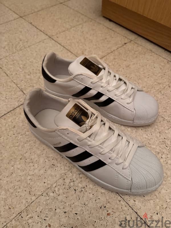 Adidas superstar size 41 2