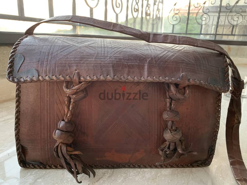 African hand luggage 0