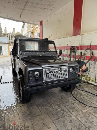 Land Rover Defender 1990