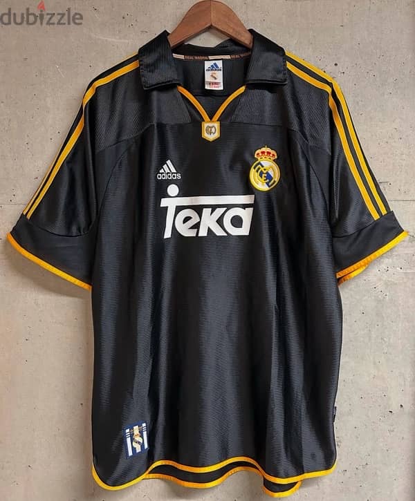 Real Madrid 2000 vintage away kit ronaldo 11 limited edition 0