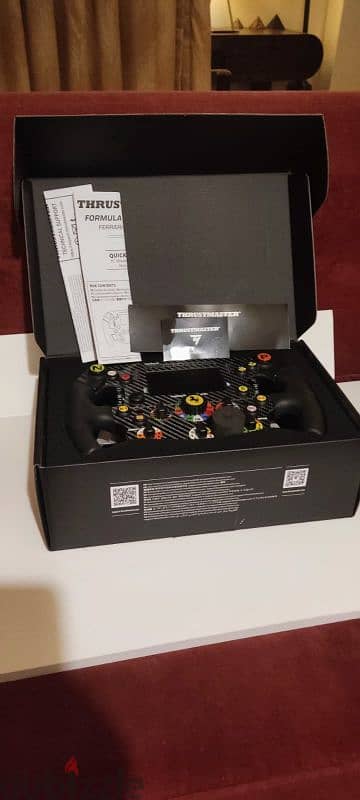 Thrustmaster SF1000 Edition Officialy Licensed by Ferrari 6