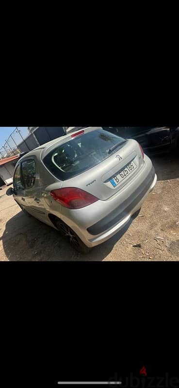 Peugeot 207 2008 0