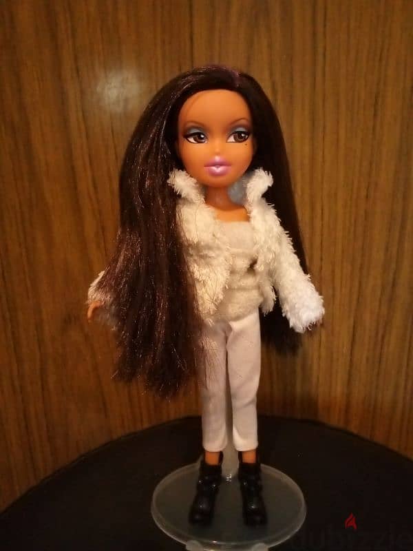 Bratz YASMIN ALL GLAMMED UP DESIGNER STREAKS Winter wear Great doll 0