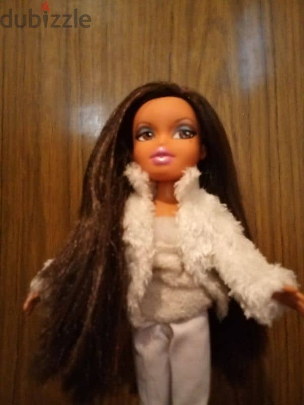 Bratz YASMIN ALL GLAMMED UP DESIGNER STREAKS Winter wear Great doll 2