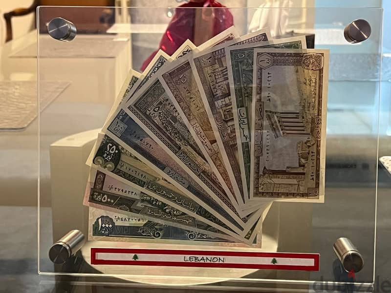 BEST CHRISTMAS GIFT lebanon, 1 lira to 1000 in Plexi هدية عيد الميلاد 4