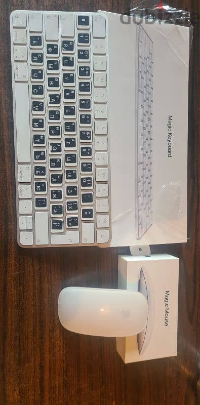 Apple magic Mouse 2 white & apple keyboard 0