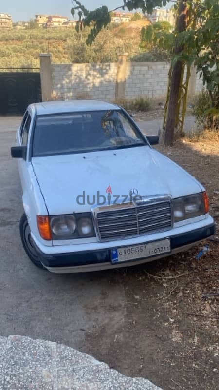 Mercedes-Benz 200 Series 1988 0