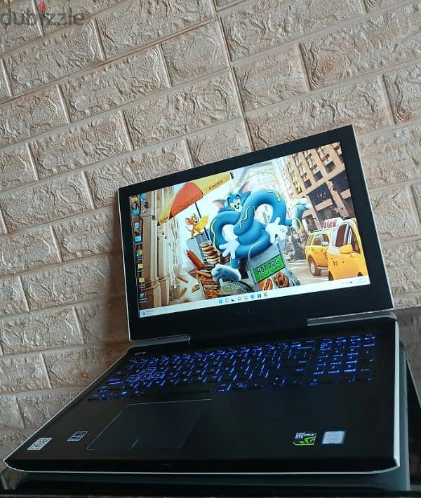 Dell G7 7588 Gaming Laptop 0