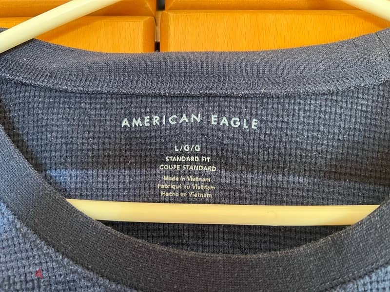 AMERICAN EAGLE SWEATER 2