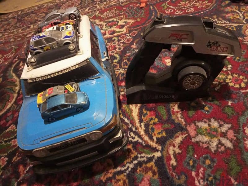 Best gift for Christmas! Ferrari big car with remote!  +/ small cars! 0