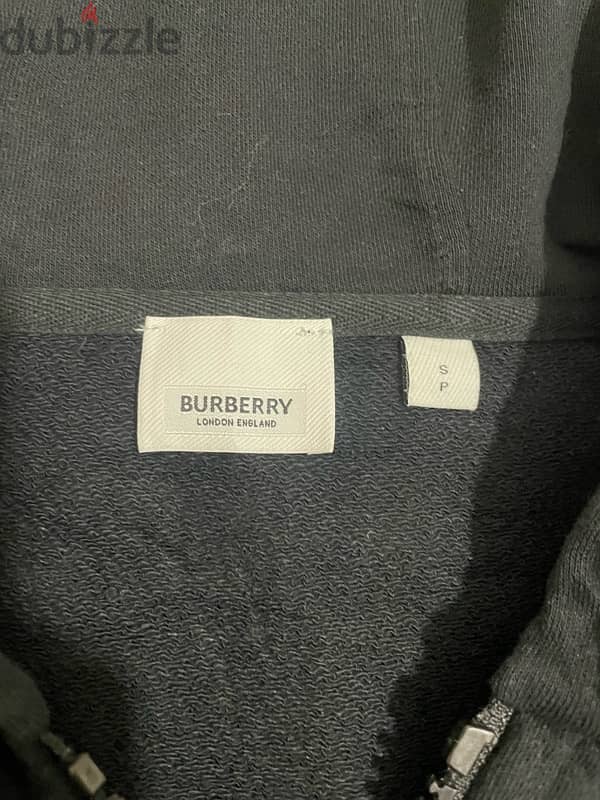 Burberry 9