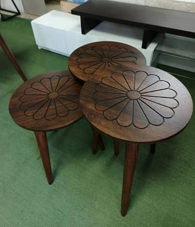 set tables طقم طاولات خشب