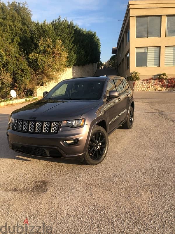 grand Cherokee 1