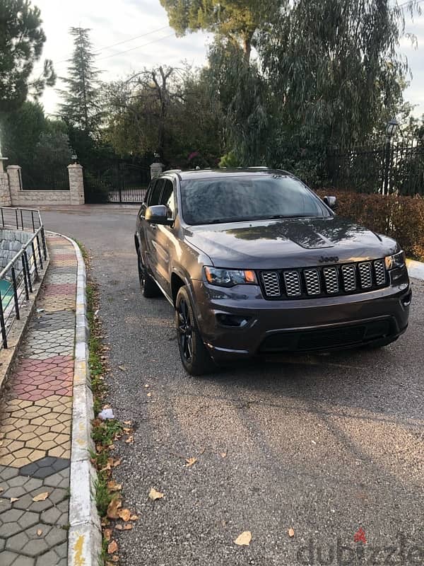 grand Cherokee 5